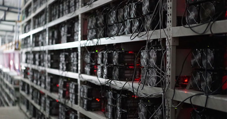 a huge glut of bitcoin mining rigs are sitting unused in