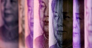 china battles major capital outflow yuan under pressure
